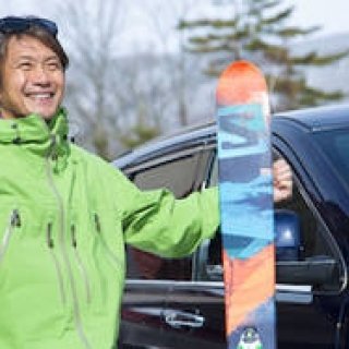 あなたのクルマ見せてください｜岡部哲也 × ジープ グランドチェロキー