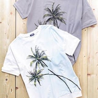 10th JOURNAL STANDARD | Beachwear Chosen for Design and Practicality