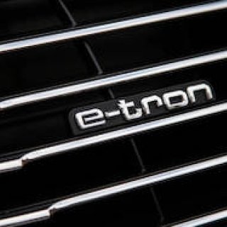 プラグインハイブリッドのアウディA3 e-tronを試す｜Audi