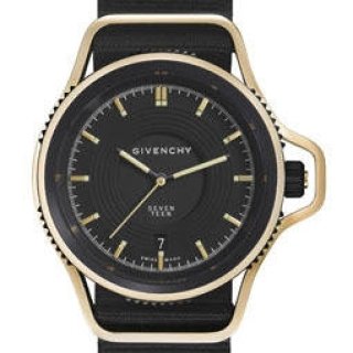 GIVENCHY by Riccardo Tisci｜限定500個の腕時計を発売