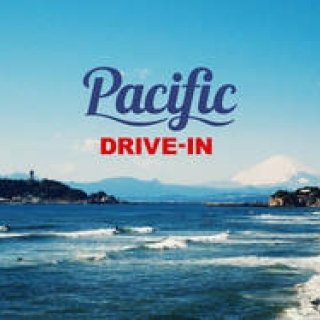 EAT | "Pacific Drive-In," a cafe where you can enjoy Hawaiian plate lunches while taking in spectacular views.