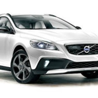 最新エンジンを搭載したボルボV40クロスカントリー限定車｜Volvo