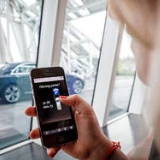 ダイムラー、カーシェアリングを通じて完全自動パーキングのテストを実施｜Daimler