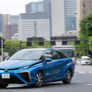 燃料電池車トヨタ MIRAI（ミライ）に試乗 ｜Toyota