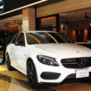 The New C-Class Arrives: Introducing the C 450 AMG 4MATIC | Mercedes-Benz