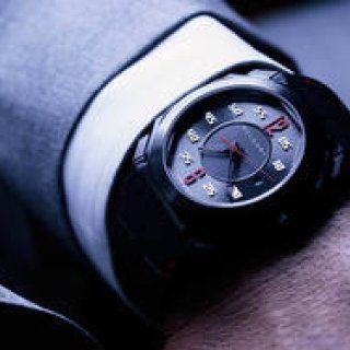 世界的工業デザイナーが考える、理想のウォッチ・デザイン｜BVLGARI
