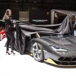 Two Bulls That Electrified Geneva | Lamborghini