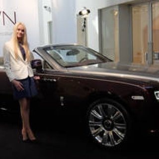 Rolls-Royce's New Convertible, Dawn, Arrives in Japan | Rolls-Royce