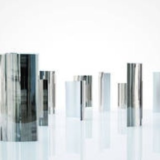 ミラノサローネ、カルテルとグラスイタリアが吉岡徳仁の新作を出展｜EXHIBITION
