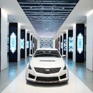 アートやファッションと融合した「キャデラックハウス」NYに誕生｜Cadillac
