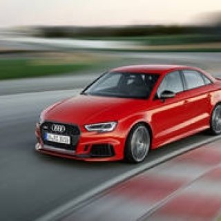 快速コンパクトセダン「アウディRS3セダン」誕生｜Audi