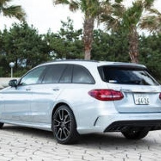 Test Drive of the New Mercedes-AMG C 43 4MATIC Station Wagon | Mercedes-AMG