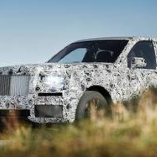 Rolls-Royce's SUV Heads for Global Testing | Rolls-Royce