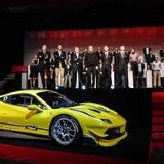ワンメイクシリーズ用の最新モデル「488チャレンジ」を公開｜Ferrari