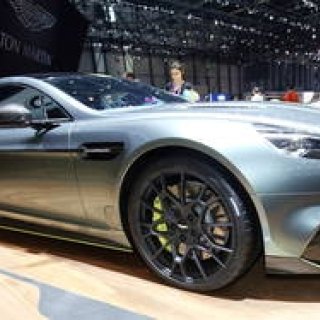新ブランドAMRを発表し、2台のモデルを披露｜Aston Martin