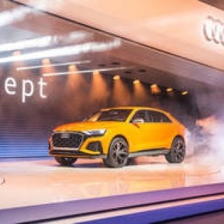 マイルドハイブリッドのQ8スポーツ コンセプトがジュネーブに登場｜Audi