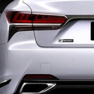 新型LSにFスポーツが間もなく登場｜Lexus