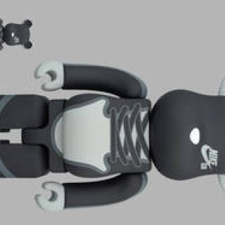 NIKE SB × BE@RBRICK｜MEDICOM TOY