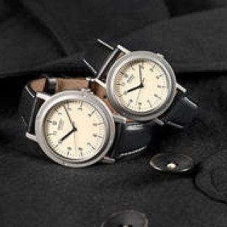 故スティーブ・ジョブス氏が愛した伝説のノームコアウオッチ「シャリオ」｜SEIKO