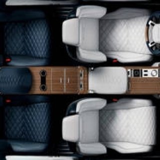 世界初披露するレンジローバーSVクーペのインテリアを公開｜Land Rover