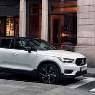 Volvo Begins Reservations for Compact SUV 'XC40' | Volvo