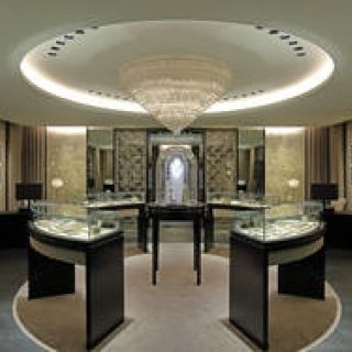 ヴァン クリーフ&アーペル 心斎橋店がオープン｜Van Cleef & Arpels