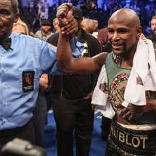 ボクシング無敗王者メイウェザーとコラボレートした「ビッグ・バン ウニコ」｜HUBLOT