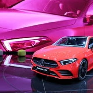 新型メルセデス・ベンツAクラスはMBUXという“新兵器”装備｜Mercedes-Benz