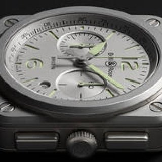 ベル＆ロスから「BR 03-94 HOROLUM」クロノグラフが登場｜Bell & Ross
