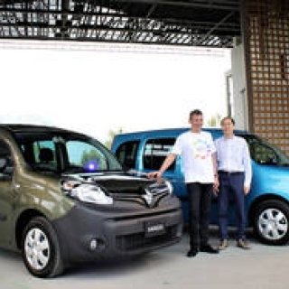 ルノー、カングーに新色のクルール発売｜Renault