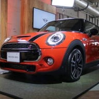 アップグレードされたミニがデビュー｜MINI