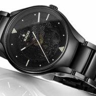 「ラドー トゥルー フォスフォ」が、2018年のレッド・ドット・デザイン賞に輝く｜RADO