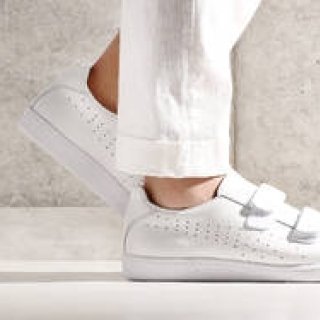 プーマにエディフィスとイエナが別注した「MATCH velcro Extream White」｜PUMA ギャラリー
