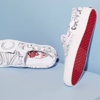 アーティストが手掛けたVans キャンバススニーカー｜MARC JACOBS ギャラリー