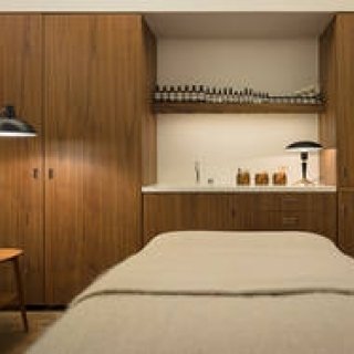 Aesop Facial Treatment: Personalized Menus for Your Skin | Aesop Gallery
