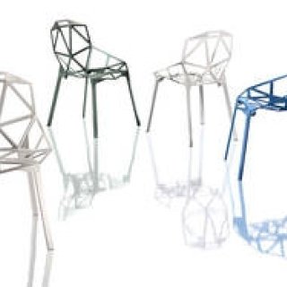 2017年のミラノサローネで発表された「CHAIR_ONE」のニューカラー｜MAGIS ギャラリー