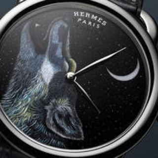 A world limited edition of 8 pieces. "Arceau Awooooo" depicting a wolf howling at the night sky | HERMÈS Gallery