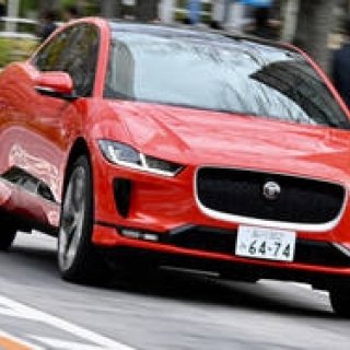 ジャガー初の電気自動車「I-PACE」に試乗｜Jaguar ギャラリー