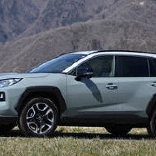 Toyota Gallery: A Test Drive of the New Toyota RAV4