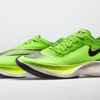 ナイキ史上最速を謳う「ナイキ ズームエックス ヴェイパーフライ ネクスト%」｜NIKE　ギャラリー