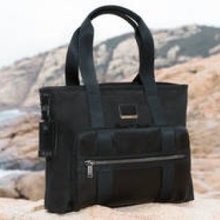 TUMI's Japan-Exclusive Tote, Suitable for Both Work and Leisure, Makes Its Debut | TUMI