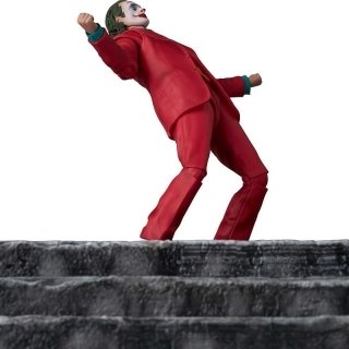 世界に衝撃を与えた映画『ジョーカー』が、ついにMAFEXで登場 | MEDICOM TOY