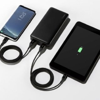 スマホを最大5回充電できるバッテリー『Pocket Power 15Kパワーバンク』が登場