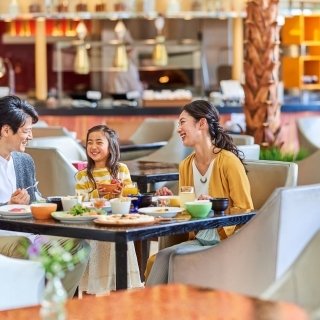 シェラトン･グランデ･トーキョーベイ･ホテル、ブッフェやプラネタリウムなどお得な特典つき「リラックス宿泊プラン」を３月７日（日）まで限定販売中