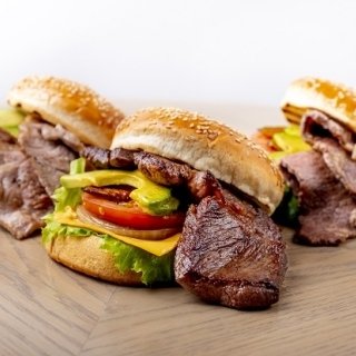 松屋銀座の「ノンビアガーデン」！ランチタイムの新メニュー「BBQバーガーセット」と「かき氷」が登場