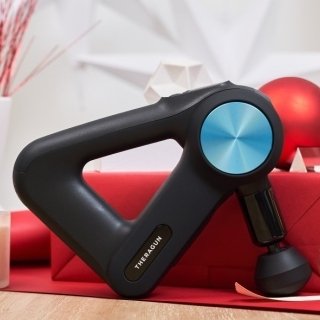冬のギフトにぴったりなボディメンテナンスアイテム 、機能性とスタイリッシュさを兼ね合わせた「Theragun（セラガン）」