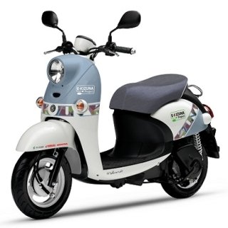 ヤマハ E-Vino30台をレンタル。さいたま市ら3者による原付一種クラス電動二輪車の実証実験開始
