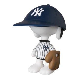 UDF MLB × PEANUTS New York Yankees Snoopy