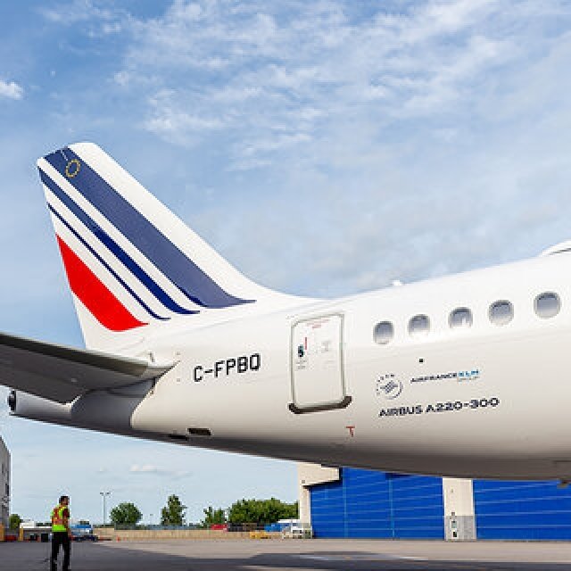 Air France Prepares for Arrival of First Airbus A220 | AIRFRANCE