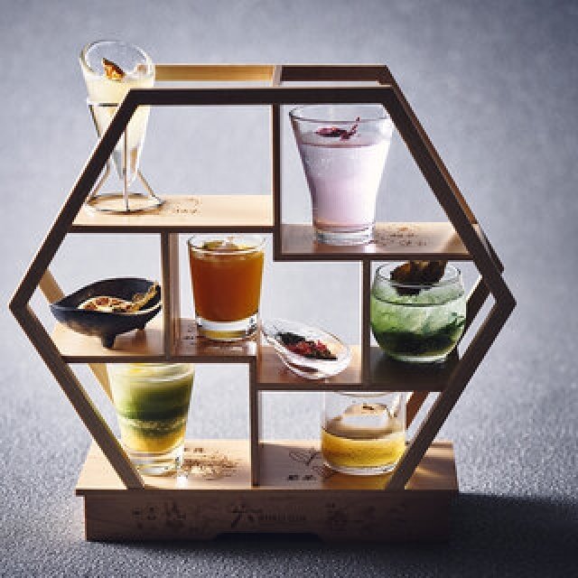 A Staycation Plan to Enjoy Bar Vibes in Your Room | THE STRINGS BY INTERCONTINENTAL TOKYO